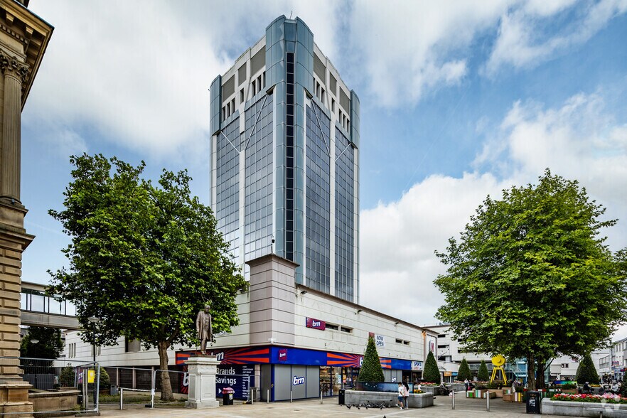 The Mall, Blackburn à louer - Photo de l’immeuble – Image 3 sur 5