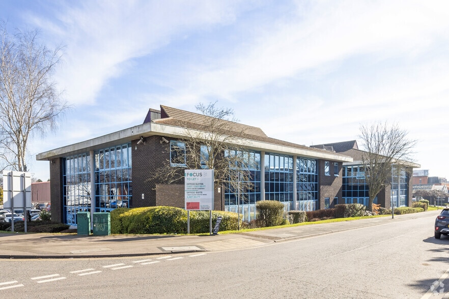 Mark Rd, Hemel Hempstead à louer - Photo principale – Image 1 sur 3