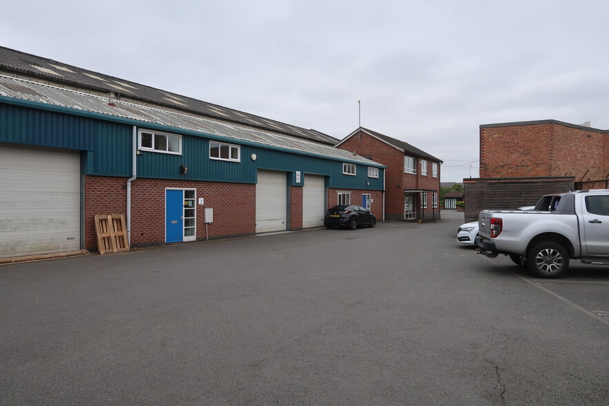 651 Melton Rd, Leicester à vendre - Photo de l’immeuble – Image 1 sur 3