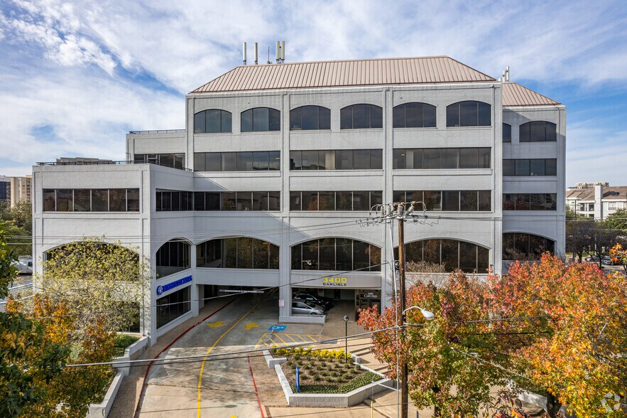 3400 Carlisle St, Dallas, TX à louer - Photo de l’immeuble – Image 3 sur 12