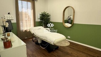 Plus de détails pour Local d'activités à louer