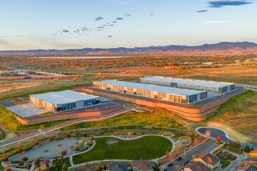 10 W 116th Ave, Broomfield, CO à louer - Photo de l’immeuble – Image 3 sur 6