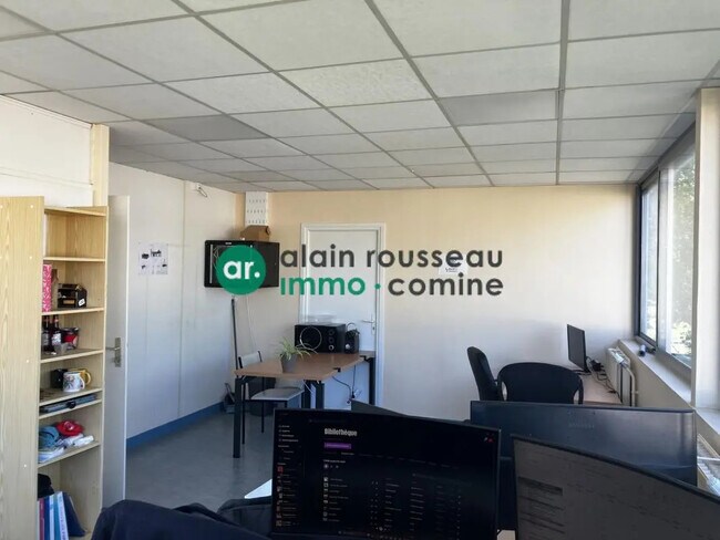 Plus de détails pour Bureau à louer