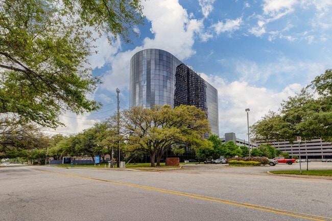 Plus de détails pour 1800 Bering Dr, Houston, TX - Bureau à louer