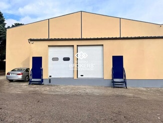 Plus de détails pour Industriel/Logistique à louer