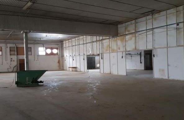 Industriel/Logistique dans Xàtiva à vendre - Photo de l’immeuble – Image 2 sur 9