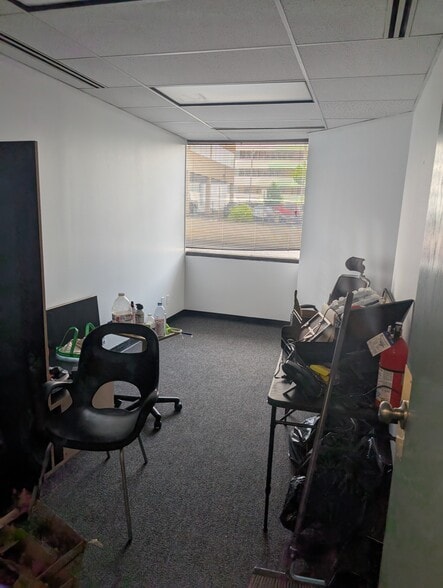 8973-8975 E Kenyon Ave, Denver, CO à louer - Photo de l’immeuble – Image 3 sur 6