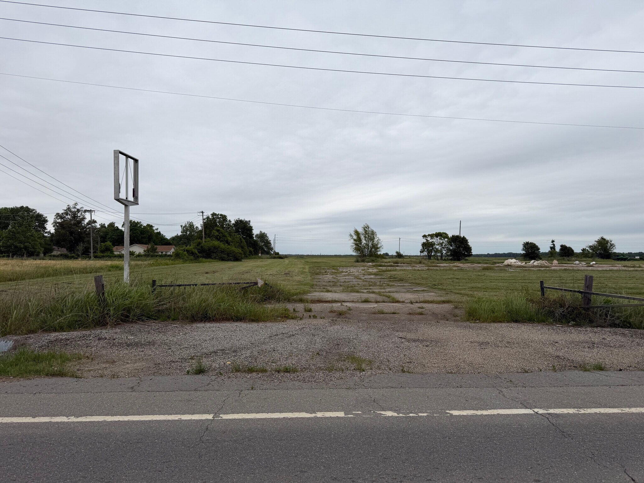 TBD HWY 165, Dumas, AR à vendre Photo de l’immeuble– Image 1 sur 4