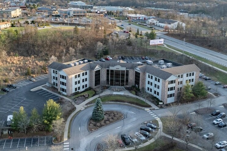 7000 Stonewood Dr, Wexford, PA à louer - Photo principale – Image 2 sur 21