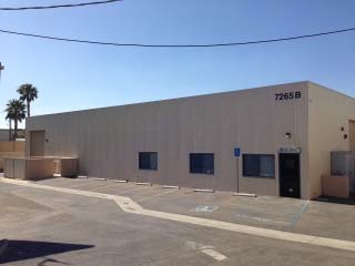 7265 Jurupa Ave, Riverside, CA à louer Photo principale– Image 1 sur 4