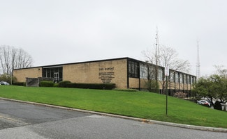 Plus de détails pour 1 DuPont St, Plainview, NY - Bureau à louer