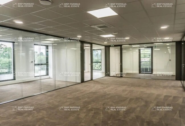 Plus de détails pour Bureau à vendre