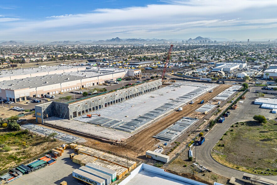 844 N 44th Ave, Phoenix, AZ à vendre - Photo de l’immeuble – Image 3 sur 6