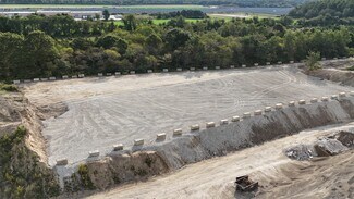 Plus de détails pour 4371 Middle Country Rd, Calverton, NY - Terrain à louer