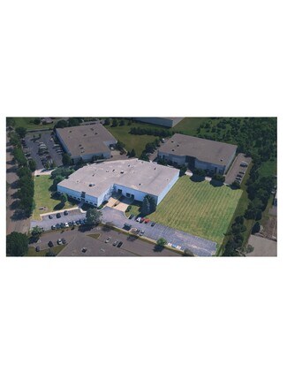 Plus de détails pour 1175 Bowes Rd, Elgin, IL - Industriel/Logistique à louer