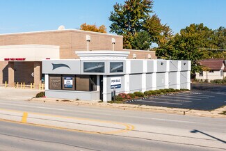 Plus de détails pour 24 E Saint Charles Rd, Villa Park, IL - Local commercial à louer