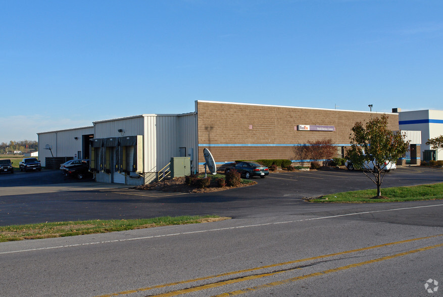 3000 Eastport Plaza Dr, Collinsville, IL à vendre - Photo de l’immeuble – Image 3 sur 5