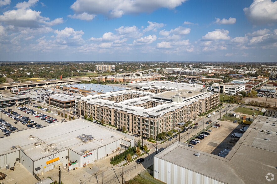 2770 Summer St, Houston, TX à louer - Aérien – Image 2 sur 2