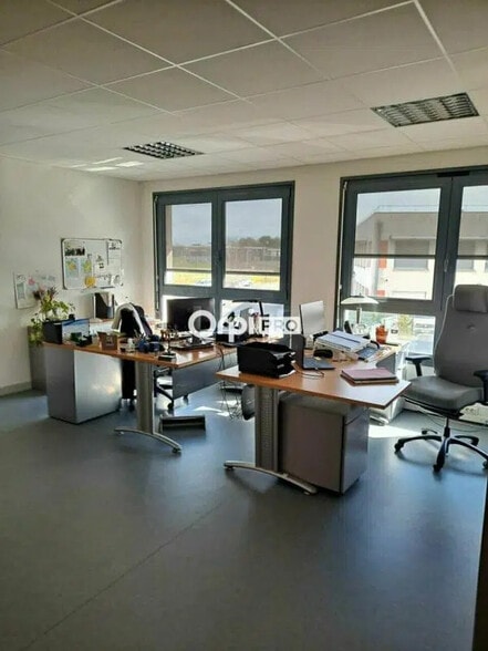 Bureau dans MARSANNAY-LA-CÔTE à louer - Photo de l’immeuble – Image 2 sur 5