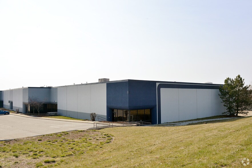 7107 Industrial Rd, Florence, KY à louer - Photo de l’immeuble – Image 3 sur 9