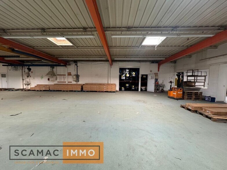 Industriel/Logistique dans Dammarie-les-Lys à vendre - Photo intérieure – Image 3 sur 13