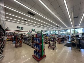 35382 Newark Blvd, Newark, CA à louer Photo intérieure– Image 2 sur 4