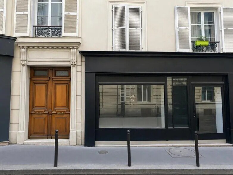 Local commercial dans Paris à louer - Photo de l’immeuble – Image 1 sur 7