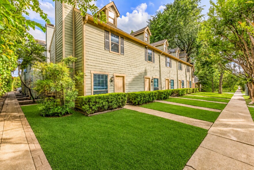 1221 Abrams Rd, Dallas, TX à vendre - Photo de l’immeuble – Image 3 sur 6