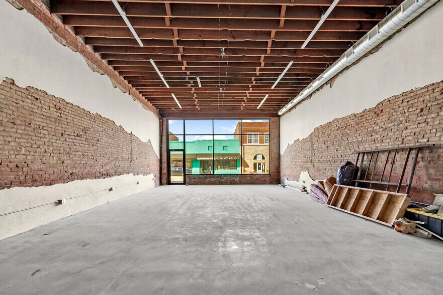 214 E Rogers Blvd, Skiatook, OK à vendre - Photo intérieure – Image 3 sur 14