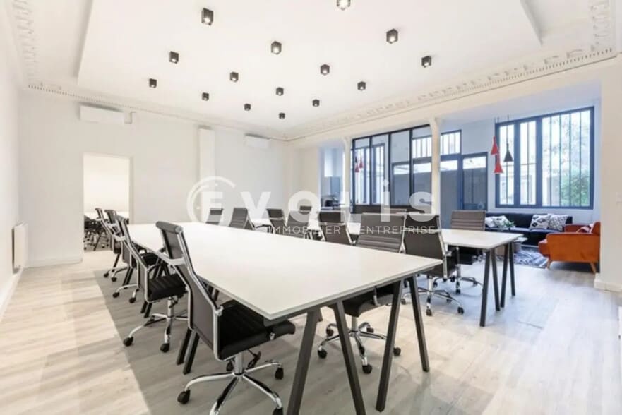 Bureau dans Paris à vendre - Photo de l’immeuble – Image 3 sur 13