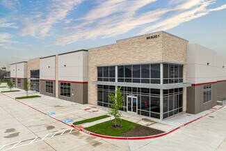 Plus de détails pour 900 Arthurs Ln, Lewisville, TX - Industriel/Logistique à louer
