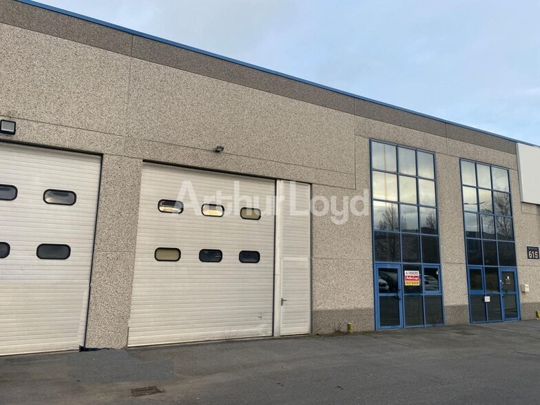 Industriel/Logistique dans La Sentinelle à vendre - Photo de l’immeuble – Image 1 sur 4