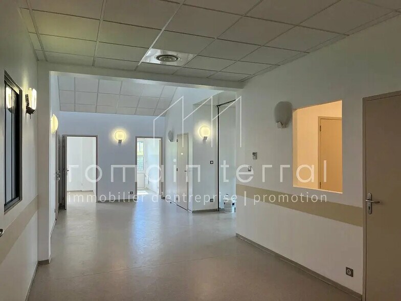 Local d'activités dans Limoges à vendre - Photo de l’immeuble – Image 3 sur 11