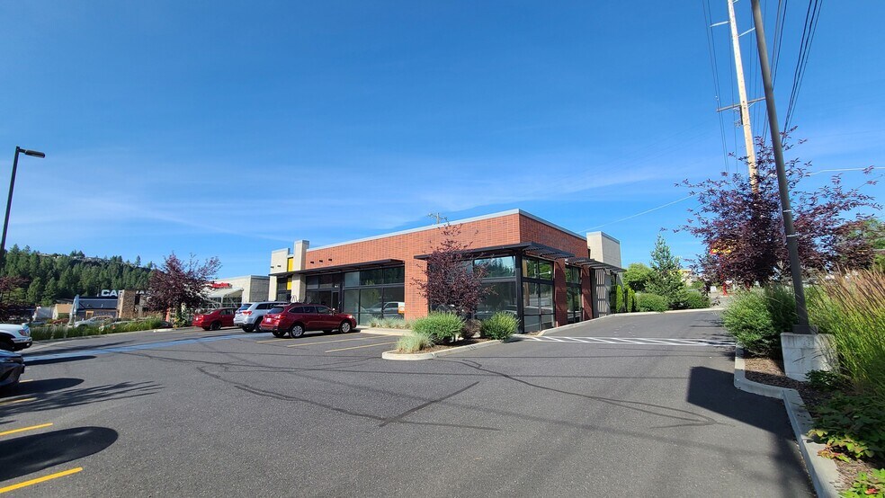 1628 W Francis Ave, Spokane, WA à vendre - Photo principale – Image 1 sur 3