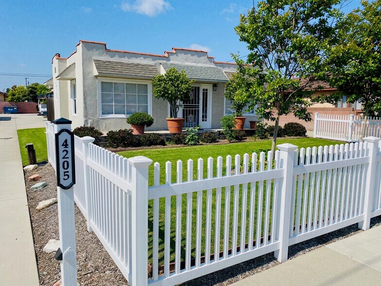 4205 W 139th St, Hawthorne, CA à vendre - Photo de l’immeuble – Image 2 sur 9