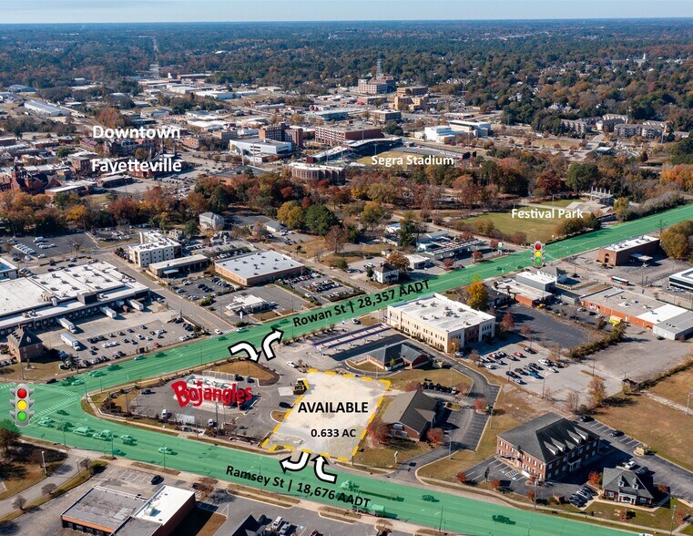 425 Ramsey St, Fayetteville, NC à vendre - Photo de l’immeuble – Image 2 sur 4