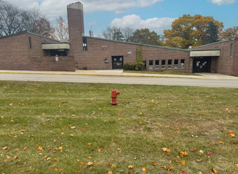 25175 Code Rd, Southfield, MI à louer Photo principale– Image 1 sur 11