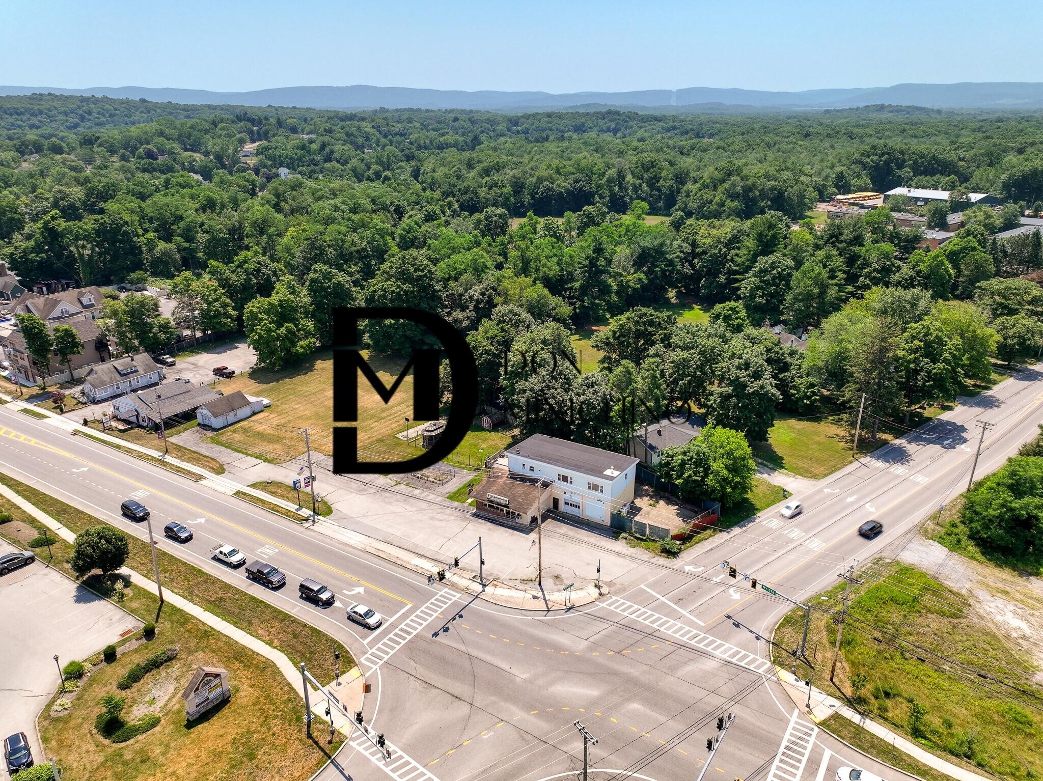905 Route 376, Hopewell Junction, NY à vendre Photo de l’immeuble– Image 1 sur 8