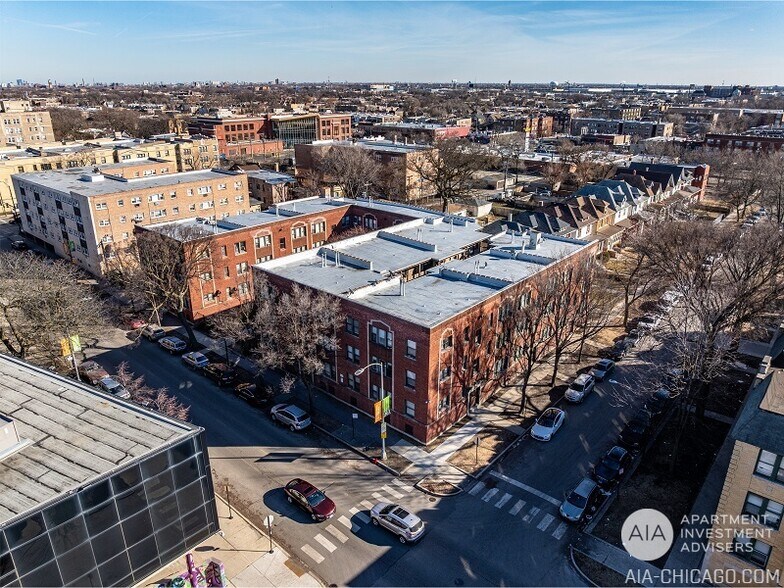 5623 W Washington Blvd, Chicago, IL à vendre - Photo de l’immeuble – Image 1 sur 1