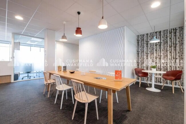 Plus de détails pour 165 Avenue De La Marne, Marcq-en-Baroeul - Coworking à louer