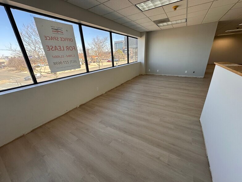 100 Everett Ave, Chelsea, MA à louer - Photo intérieure – Image 2 sur 6