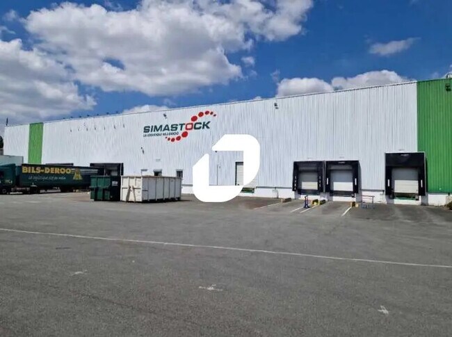 Plus de détails pour Bureau, Industriel/Logistique à louer