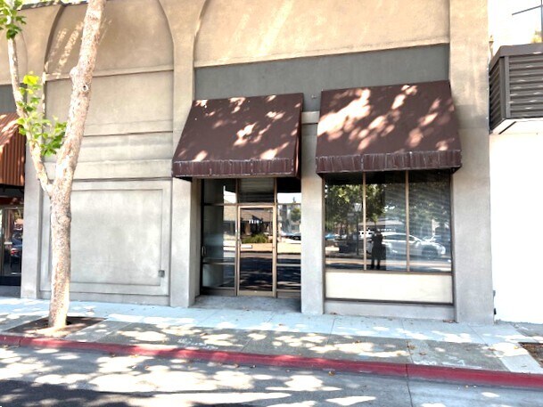1200-1210 E 14th St, San Leandro, CA à louer - Photo de l’immeuble – Image 1 sur 6