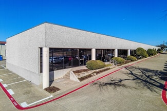 Plus de détails pour 2101 Midway Rd, Carrollton, TX - Local d'activités à louer