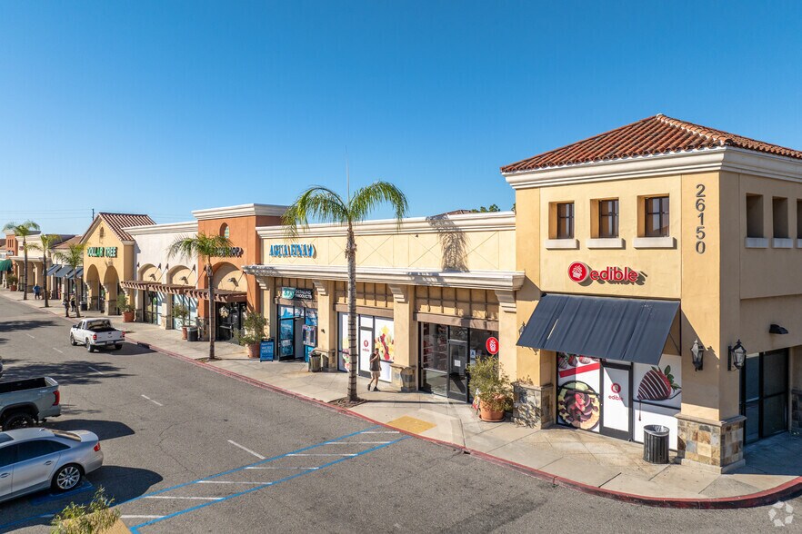 26150-26220 Iris Ave, Moreno Valley, CA à louer - Photo principale – Image 1 sur 7
