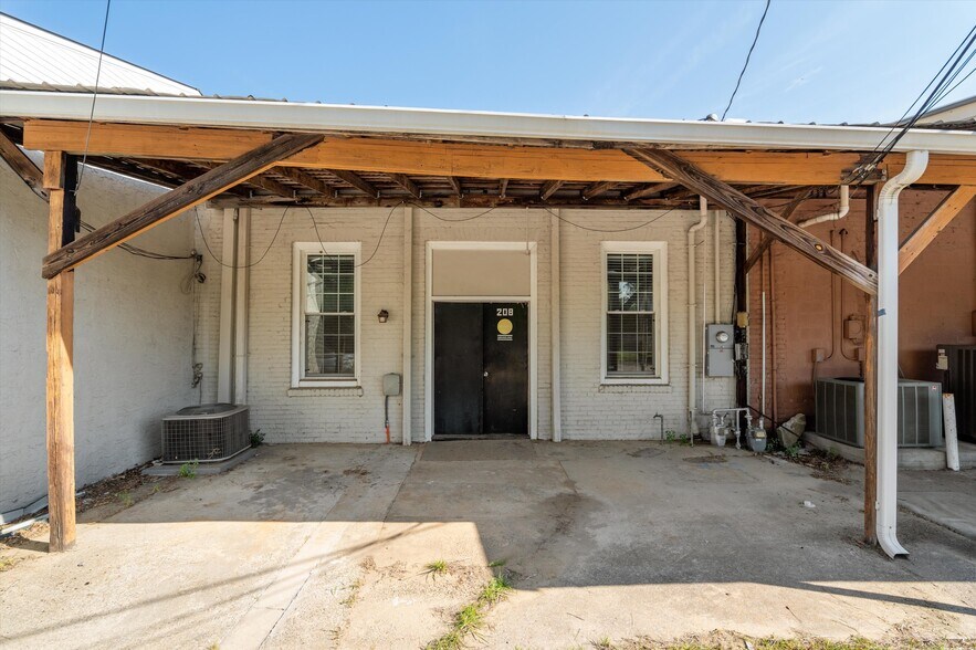 208 Broad St, Wrens, GA à louer - Photo de l’immeuble – Image 3 sur 23
