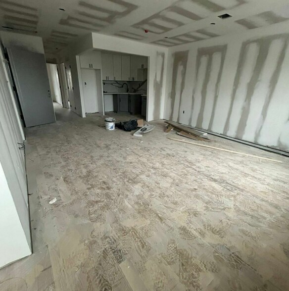 21836 133rd Rd, Queens, NY à vendre - Photo de l’immeuble – Image 2 sur 14