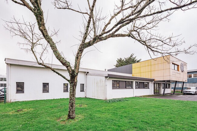 Plus de détails pour Bureau à vendre