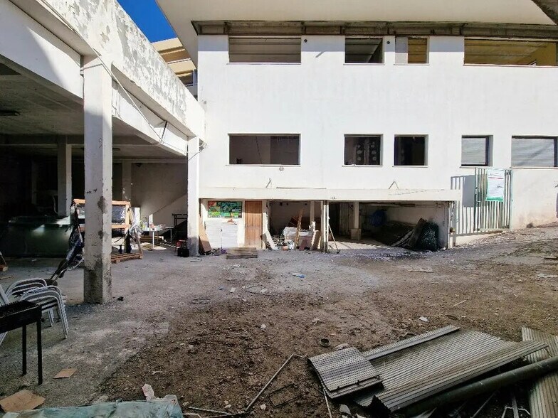 Industriel/Logistique dans Vence à louer - Photo de l’immeuble – Image 2 sur 6