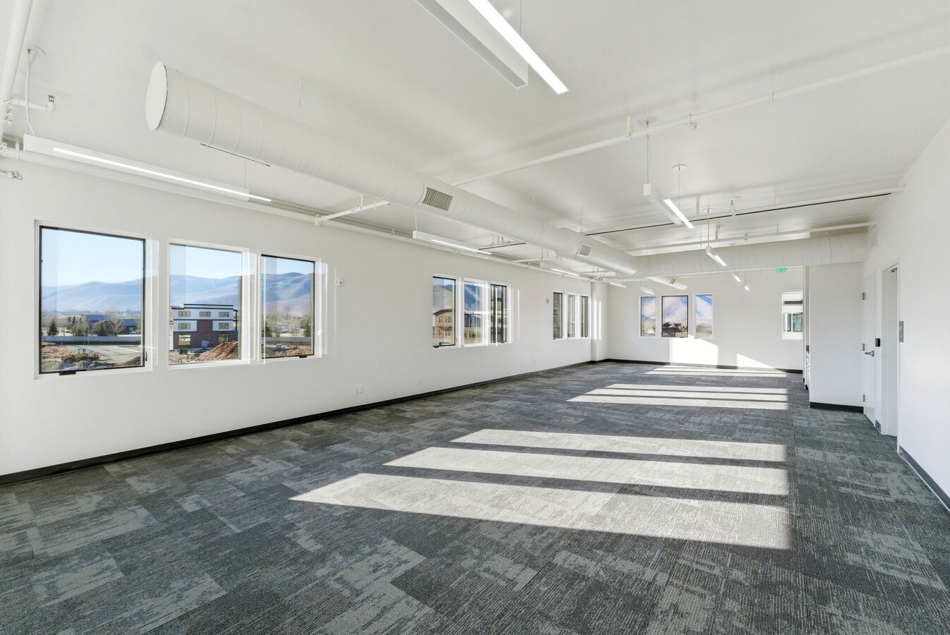 Phase One Unit #6, 1922 US-40 Hwy, Heber City, UT 84032 - Lot 6 - - Photo intérieure - Image 2 of 34